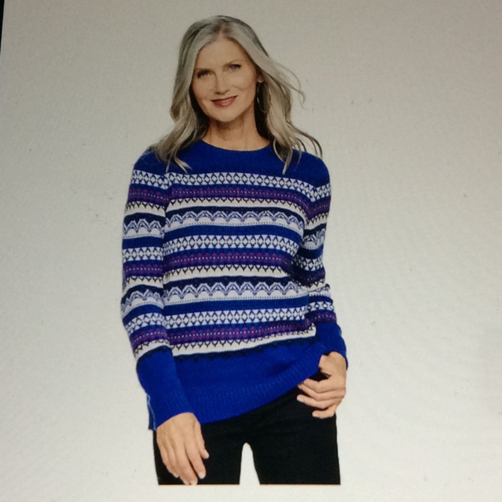 Croft & Borrow Classic Cable Knit Crewneck Sweater